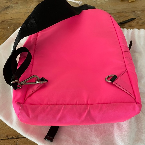 Hot Pink PRADA Tessuto Backpack Nylon Rosa - Picture 8 of 9